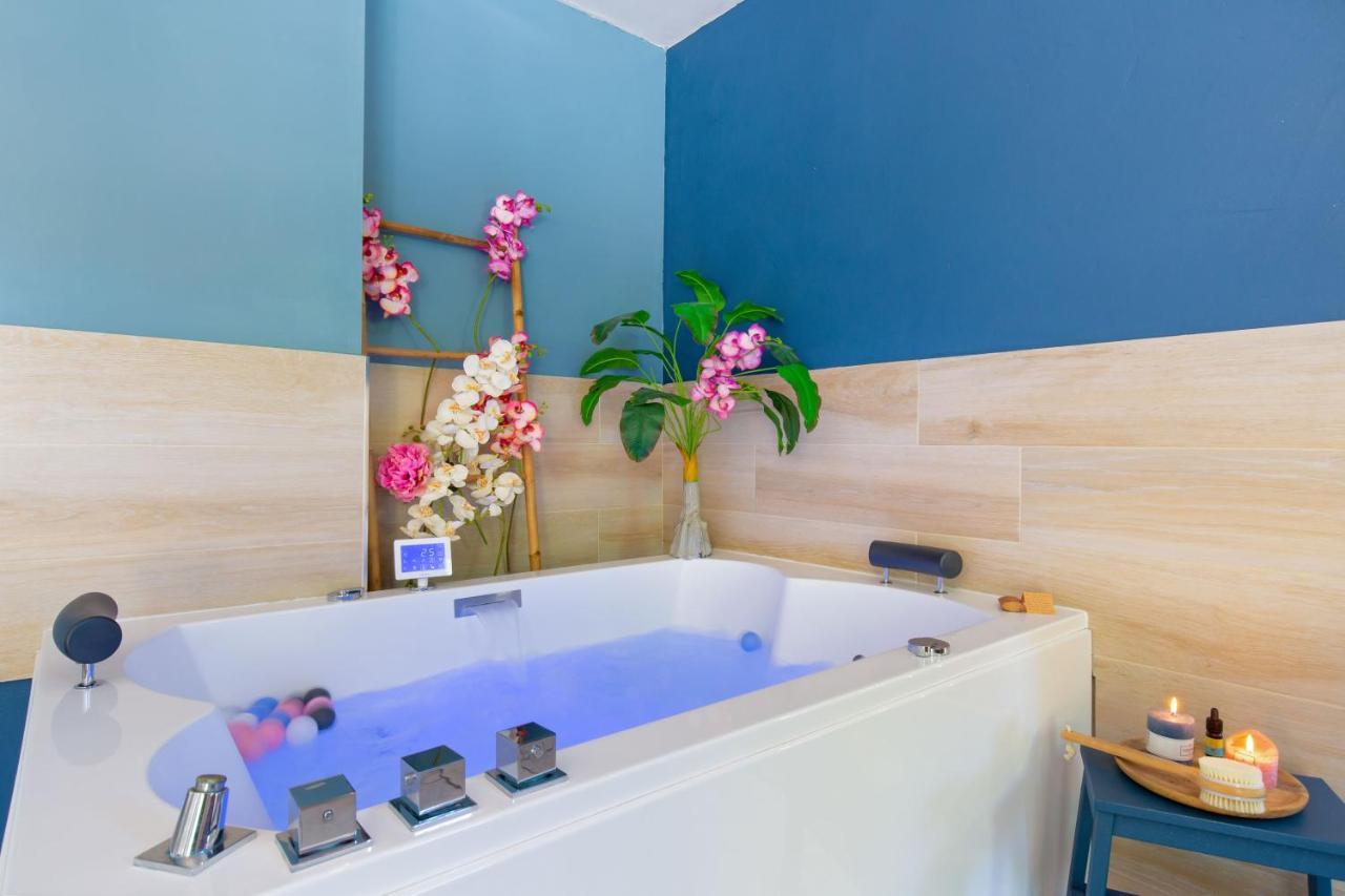 Appartement Jacuzzi 4 Etoiles Beaute - Mbroom Var ピュジェ・シュル・アルジャン エクステリア 写真